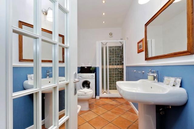 Pantheon 2 Bedrooms Rome Bagian luar foto